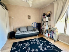 AGDE ? SPACIEUX T3 TRAVERSANT DE 85 M² ? DERNIER ÉTAGE ? VUE SUR L'HÉRAULT