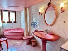 Villa familiale au fort potentiel dans quartier recherché