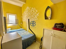 Spacieux 4 pièces avec parking et piscine - Secteur Richelieu