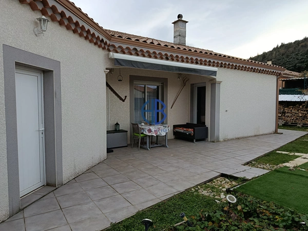 TRES Belle villa plain pied de 2011