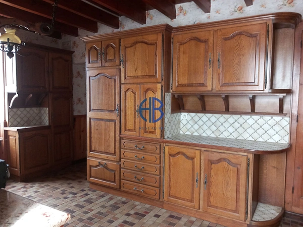 Grande maison à rénover, énorme potentiel