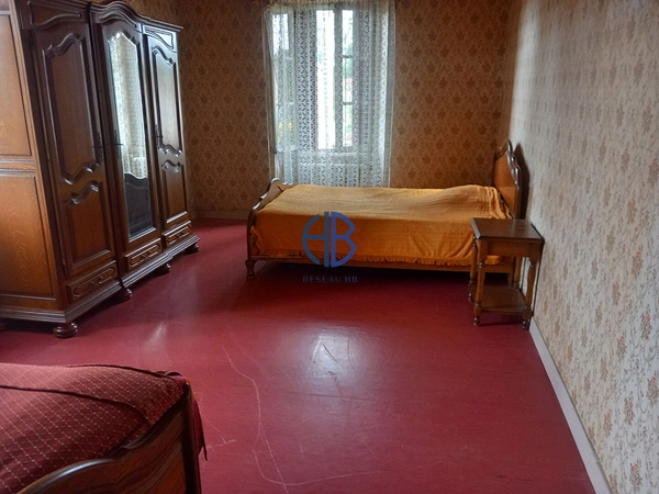 Grande maison à rénover, énorme potentiel