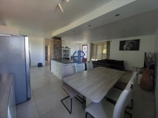 maison individuelle de1964  sur un  terrain plat constructible de 1168 m²