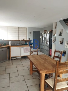 G rande maison  avec fort potentiel