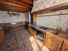 Grande maison à rénover, énorme potentiel