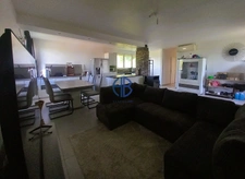 maison individuelle de1964  sur un  terrain plat constructible de 1168 m²
