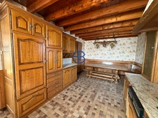 Grande maison à rénover, énorme potentiel