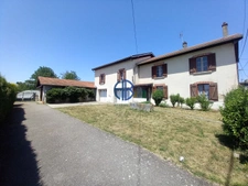Grande maison à rénover, énorme potentiel