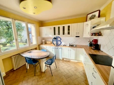 Maison  10 pièce(s) 365 m2