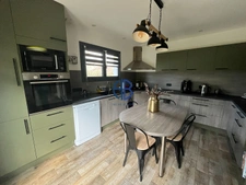 Maison plain-pied de 115 m2 , 4 chambres, sous-sol complet, terrain Les Avenières Veyrins -Thuellin