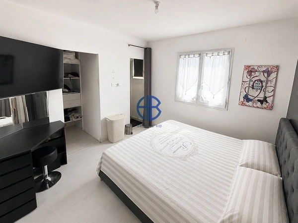 Maison Saint Ondras 5 pièce(s) 107 m2