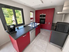 Belle maison de 135 m2 avec piscine sur un terrain de 1853 m2 aux Avenières Veyrins-Thuellin