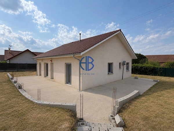 Maison Saint Ondras 5 pièce(s) 107 m2