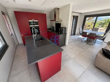 Belle maison de 135 m2 avec piscine sur un terrain de 1853 m2 aux Avenières Veyrins-Thuellin