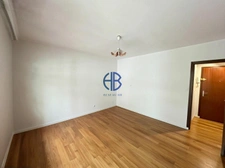 Appartement Grenoble  1 pièce(s) 23.69 m2 place parking en sus