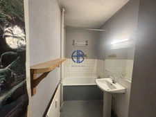 Appartement Grenoble  1 pièce(s) 23.69 m2 place parking en sus