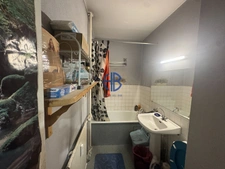 Appartement Grenoble  1 pièce(s) 23.69 m2 place parking en sus