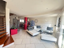 Maison Tullins 4 pièce(s) 90 m2 avec garage et terrasse