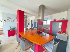 Maison Tullins centre 4 pièce(s) 90 m2 avec garage et terrasse