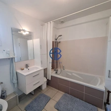 NOUVEAUTE - Maison 4 pièces 89 m2 à ROCHETOIRIN - Terrain 312m2