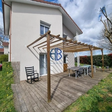 Coup de coeur à ROCHETOIRIN - Maison familiale T5 avec jardin, terrasse, et vie à pied !
