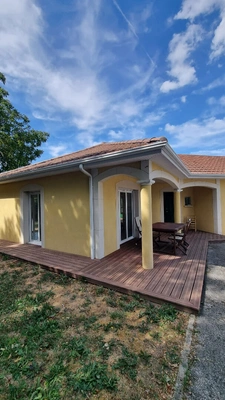 SAINT-VICTOR-DE-CESSIEU - MAISON T6 - 136 M² - 4 CHAMBRES - TERRAIN 1 465 M² - TERRASSE PLEIN SUD - DPE B