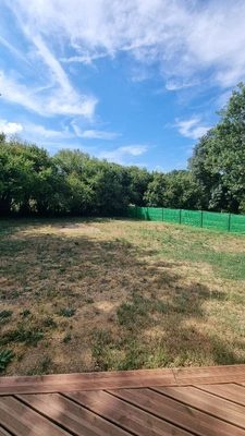 SAINT-VICTOR-DE-CESSIEU - MAISON T6 - 136 M² - 4 CHAMBRES - TERRAIN 1 465 M² - TERRASSE PLEIN SUD - DPE B
