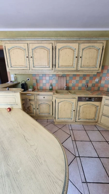 SAINT-VICTOR-DE-CESSIEU - MAISON T6 - 136 M² - 4 CHAMBRES - TERRAIN 1 465 M² - TERRASSE PLEIN SUD - DPE B