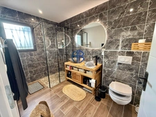 Maison plain-pied de 2023 -107 m² hab-1000m² terrain-garage