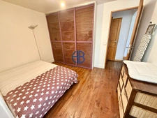 Appartement  pièce à vivre ouverte 2/3 chambres + 30 m2 de combles