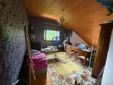 Chalet  de 113 m2 + sous-sol sur 7500m2 de terrain.