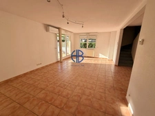 Appartement  3 ch - terrasse 18 m² - 2 salle d'eau -2 w-c - centre VOIRON
