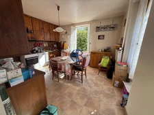 Maison bourgeoise de 144m² + combles à rafraichir / 650m² de terrain.