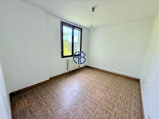 Appartement T4 lumineux au dernier étage