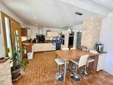 Maison 5 chambres de 161 m2+sous-sol complet +piscine