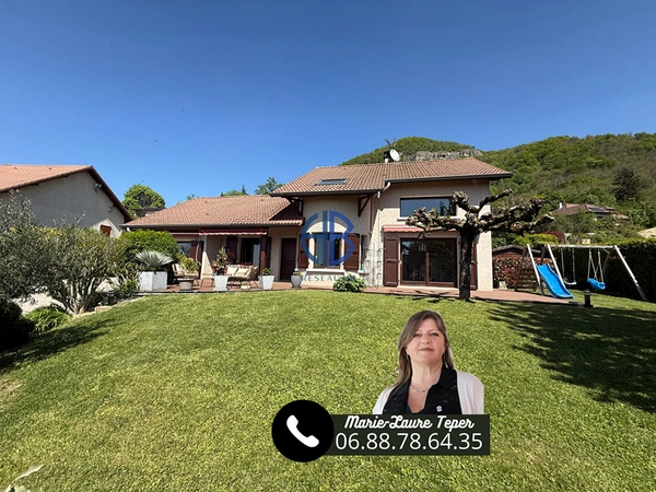 Maison à vivre de plain-pied  sur 100m² + 3-4 ch à étage  - terrain 850m²