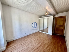 Maison coeur de village 4ch + grande terrasse + 65 m2 garage