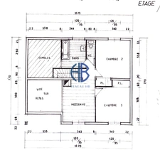 Chalet  de 113 m2 + sous-sol sur 7500m2 de terrain.