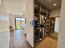 Maison plain-pied de 2023 -107 m² hab-1000m² terrain-garage