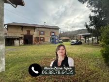 Ferme sur 900 m2 de terrain