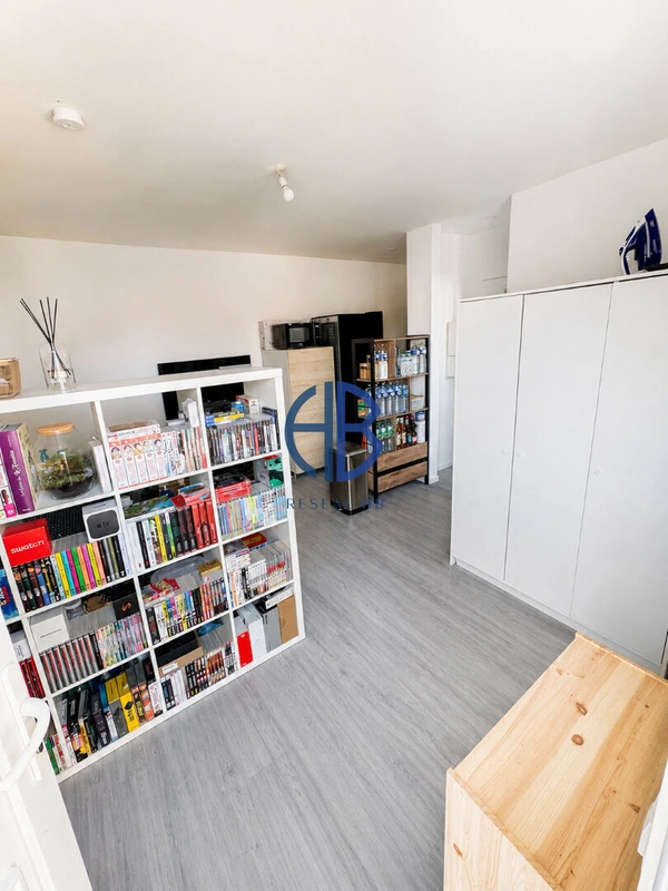 IMMEUBLE + MAISON INDÉPENDANTE