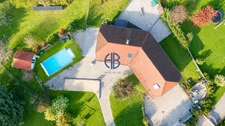 Maison Corbelin 6 pièces 196 m2 avec sous sol complet de 200M2