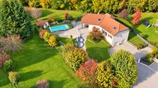 Maison Corbelin 6 pièces 196 m2 avec sous sol complet de 200M2