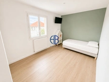 Maison de 2023 - Saint Andre Le Gaz - 6 pièces - 120m2