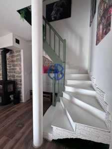 Maison de village Amberieu En Bugey 4 pièce(s) 130 m2