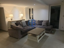 Maison  rénovée Vezeronce Curtin