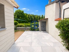 RÉGNY  Maison de village rénovée avec terrasse  94,20 m²  4 chambres