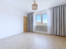 Rénovation soignée, rare 5 chambres, proche toutes commodité...