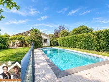 Rare, maison de plain-pied, 4 chambres au calme, avec piscin...