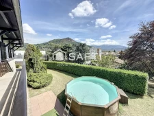 Proche Hôpital, commodités, autoroute, DPE "C", terrain arbo...